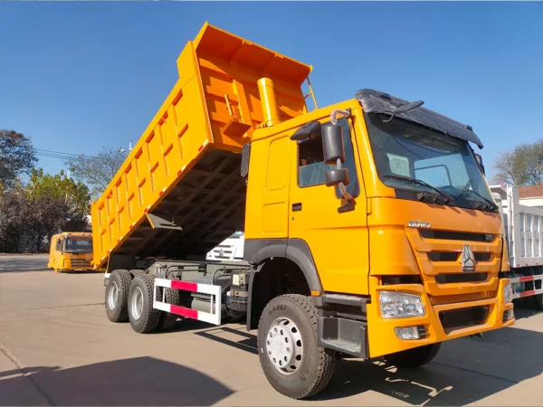 Factory Price Sinotruk Howo 6x4 371hp Dump Truck