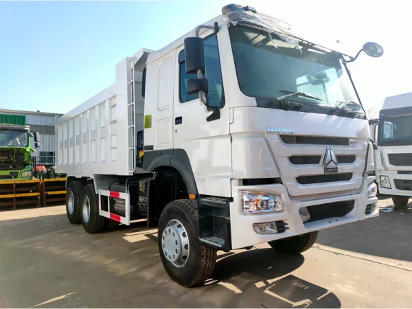 Camión volquete 6×4 HOWO 371 Blanco
