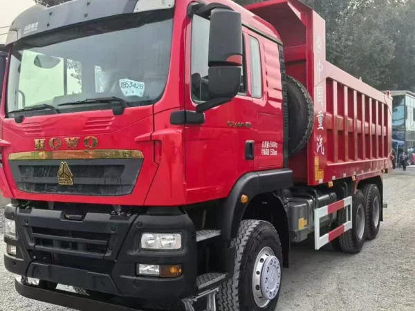 6×4-HOWO-TX-Red - Lower bumper - Dump truck-2