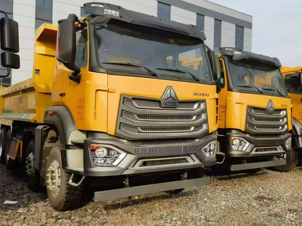Caminhão basculante Howo N5W 8x4