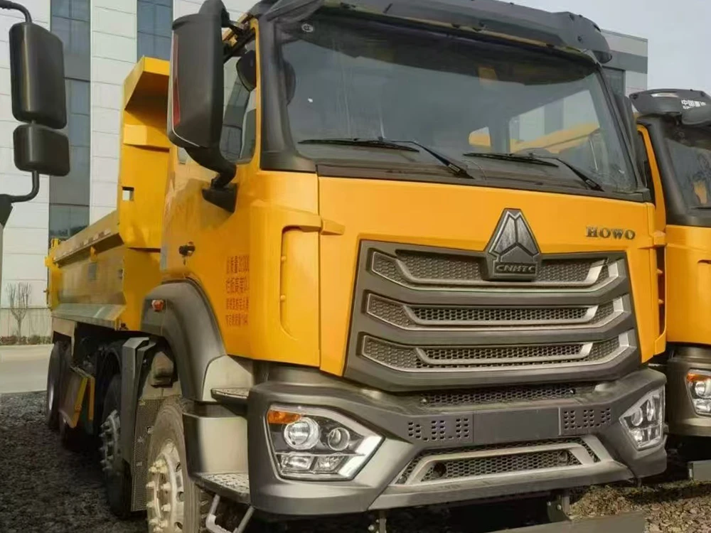 Caminhão basculante Howo N5W 8x4