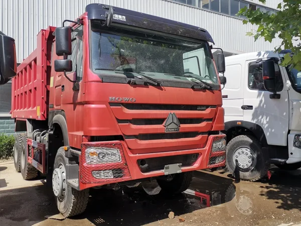 Used SINOTRUK HOWO 336hp 6X4 Dump Truck with Headlight Guard for sale