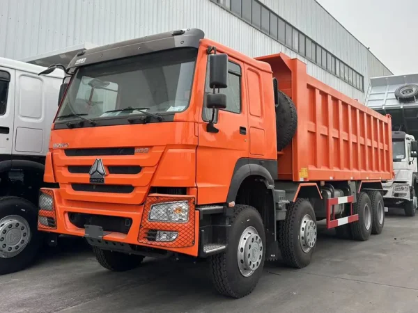 Refurbished Sinotruk Howo 8x4 400hp Dump Truck for Sale