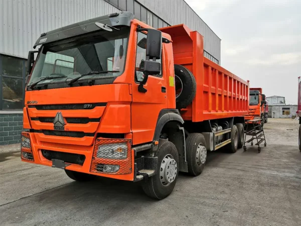 8×4-HOWO-Orange-Headlight Guard Net-Dump Truck-1