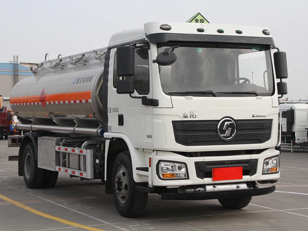 SHACMAN L3000 185HP Oil Tank Truck