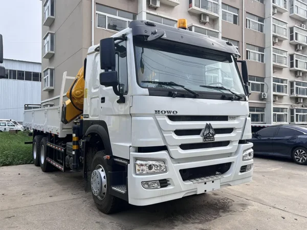 Howo 6x4 336hp Truck Crane with Big Discount