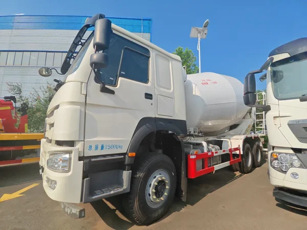 Caminhão betoneira Howo 6x4 380hp