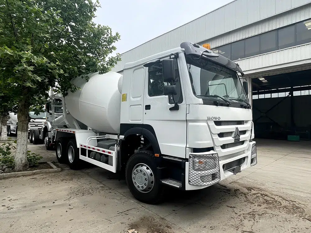 Caminhão betoneira Howo 400hp