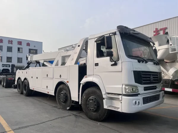 Prix d'usine Sinotruk Howo 8x4 Wrecker Truck For Sale